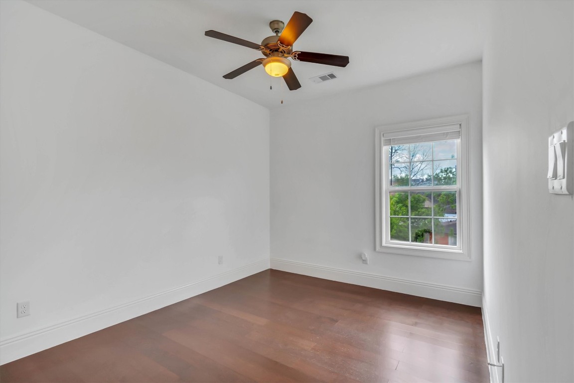 2405 Keene Street Houston, TX 77009 - Photo 25 of 45