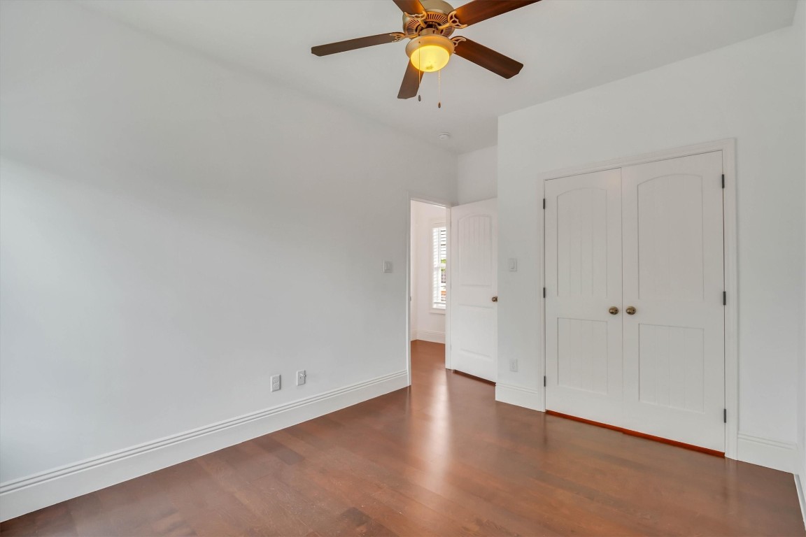 2405 Keene Street Houston, TX 77009 - Photo 26 of 45 a view of an empty room