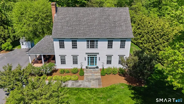 $949,000 | 7 Orchard Heights Road, Essex, CT 06426