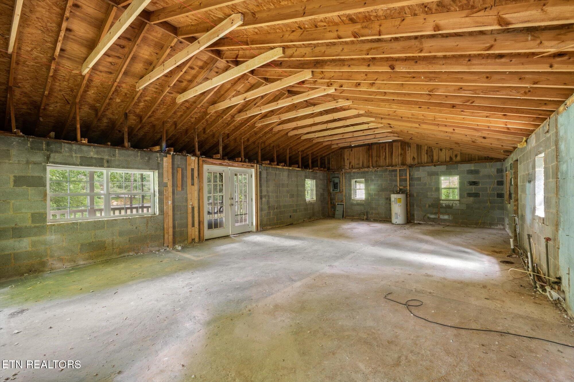 2896 Fairview Road Madisonville, TN 37354 - Photo 10 of 33 Gallery Image 10