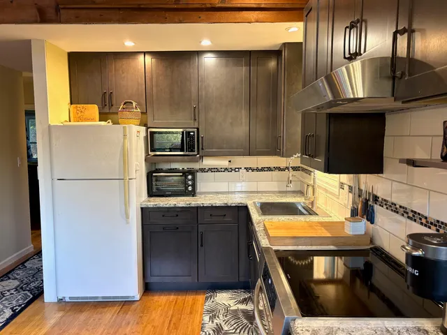 $369,000 | 410 Tallwood Circle, Londonderry, VT 05148