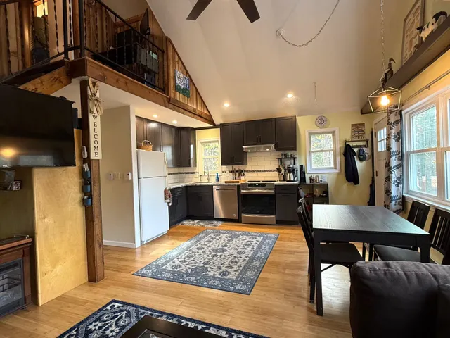 $369,000 | 410 Tallwood Circle, Londonderry, VT 05148