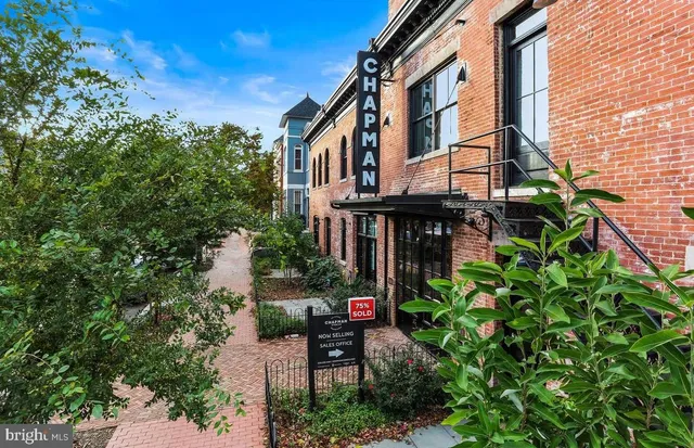 $2,675 | 57 N Street Northwest, Unit 302, Washington, DC 20001