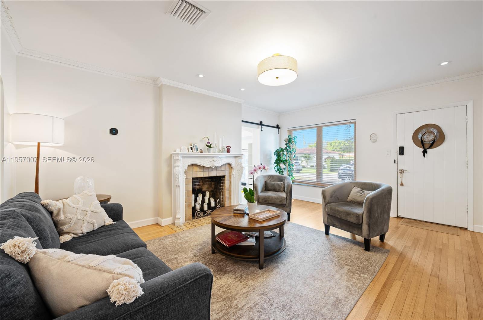 4420 Southwest 14th Street Miami, FL 33134 - Photo 4 of 24