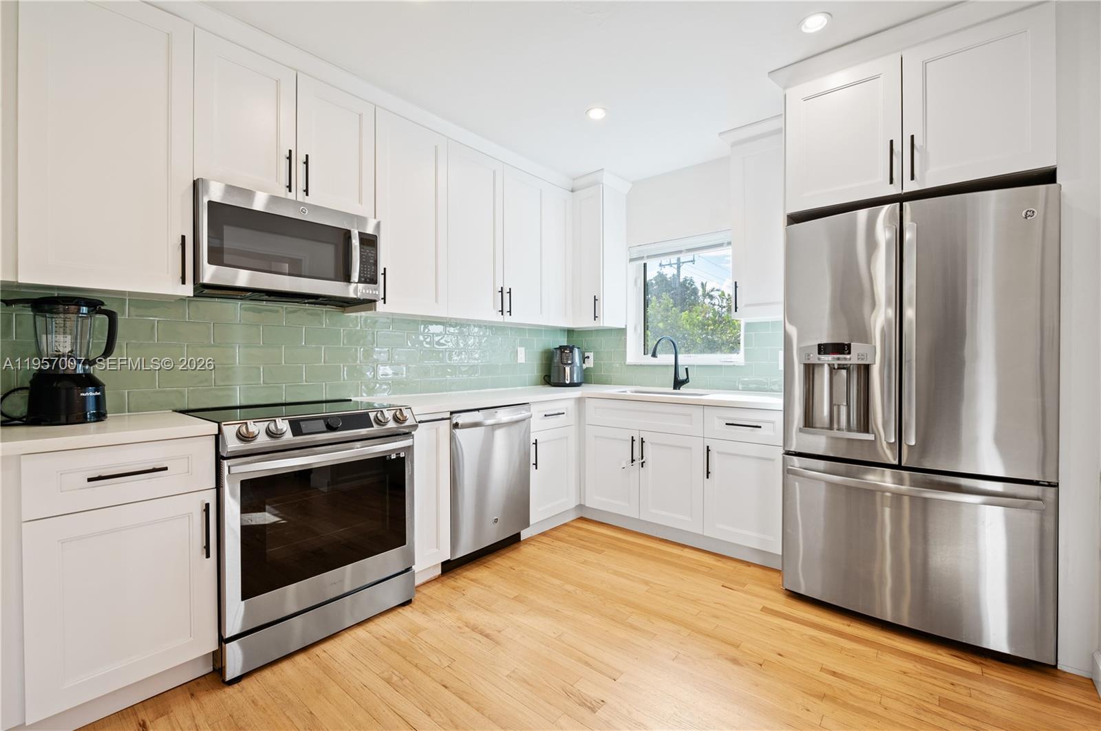 4420 Southwest 14th Street Miami, FL 33134 - Photo 8 of 24