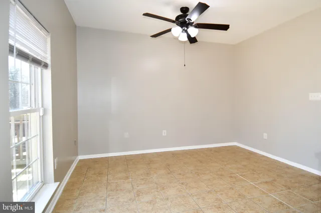 $499,999 | 15719 Lansdale Place, Dumfries, VA 22025