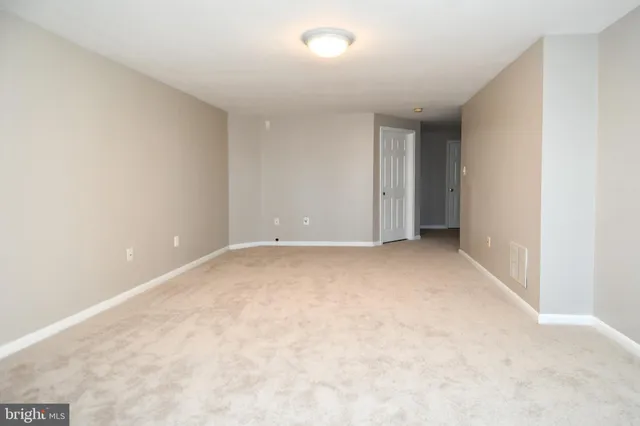 $499,999 | 15719 Lansdale Place, Dumfries, VA 22025