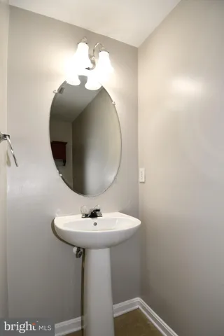 $499,999 | 15719 Lansdale Place, Dumfries, VA 22025