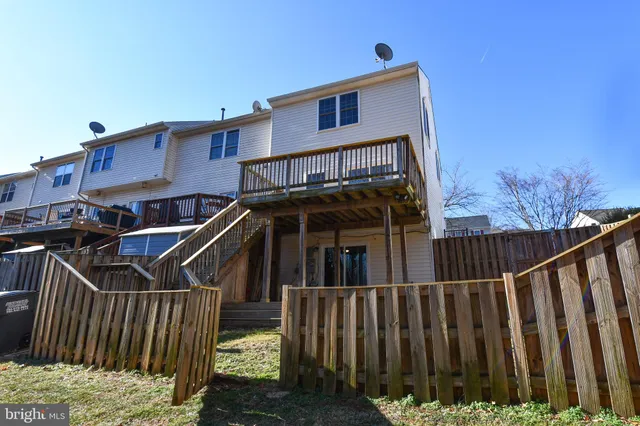 $499,999 | 15719 Lansdale Place, Dumfries, VA 22025