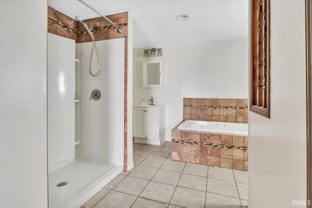 $150,000 | 8450 Bald Knob Road, Mount Vernon, IN 47620