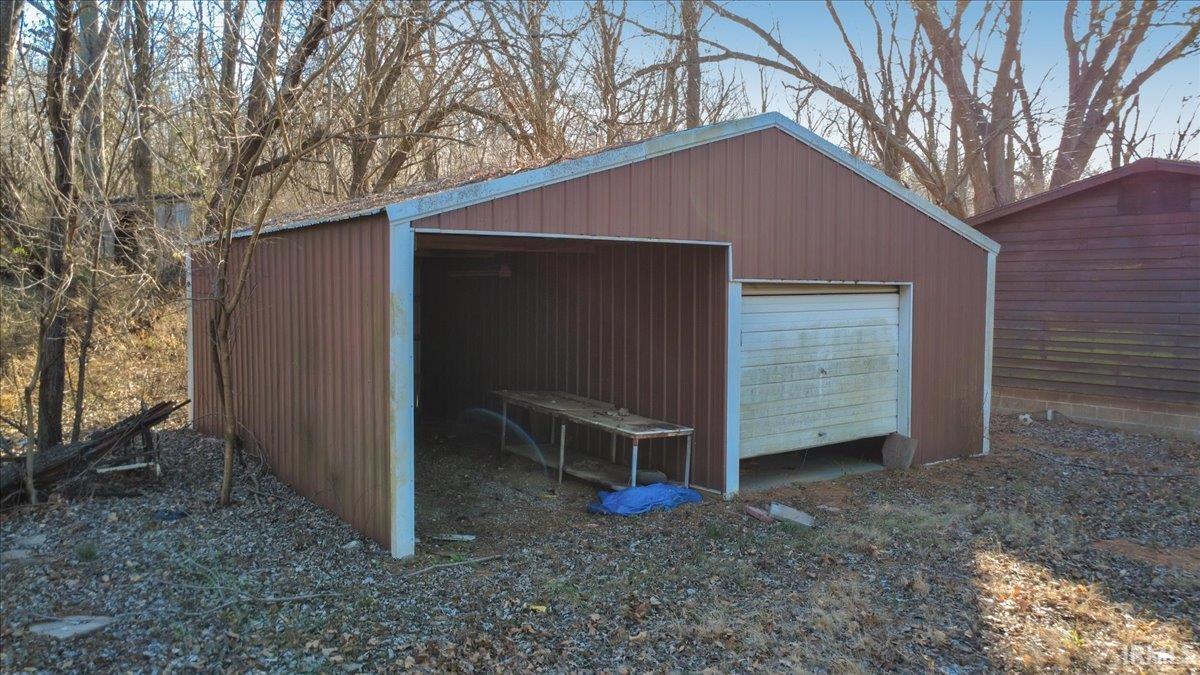 8450 Bald Knob Road Mount Vernon, IN 47620 - Photo 19 of 23