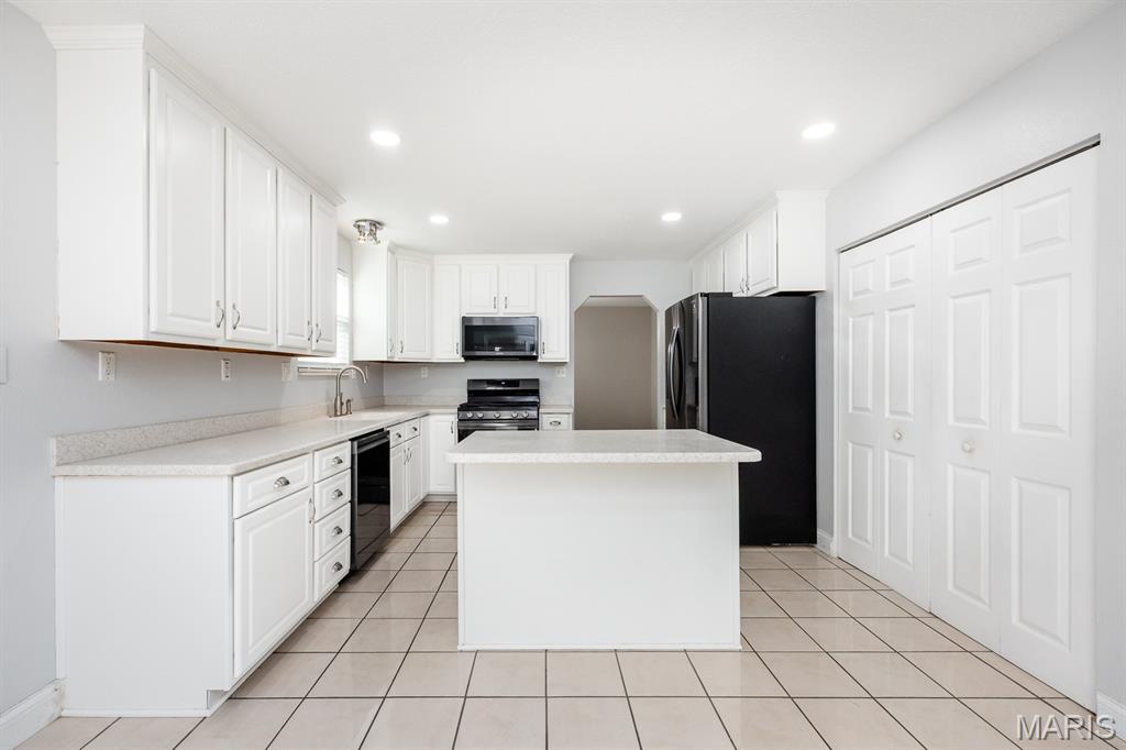 1529 Lincoln Farm Road O'Fallon, IL 62269 - Photo 11 of 34