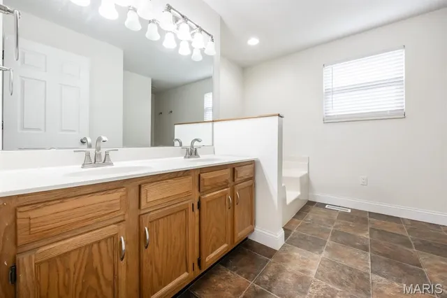 $367,500 | 1529 Lincoln Farm Road, O'Fallon, IL 62269