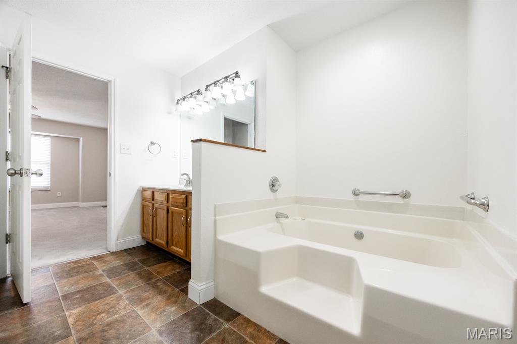 1529 Lincoln Farm Road O'Fallon, IL 62269 - Photo 19 of 34