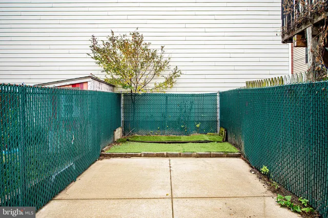 $225,000 | 1007 South Highland Avenue, Baltimore, MD 21224