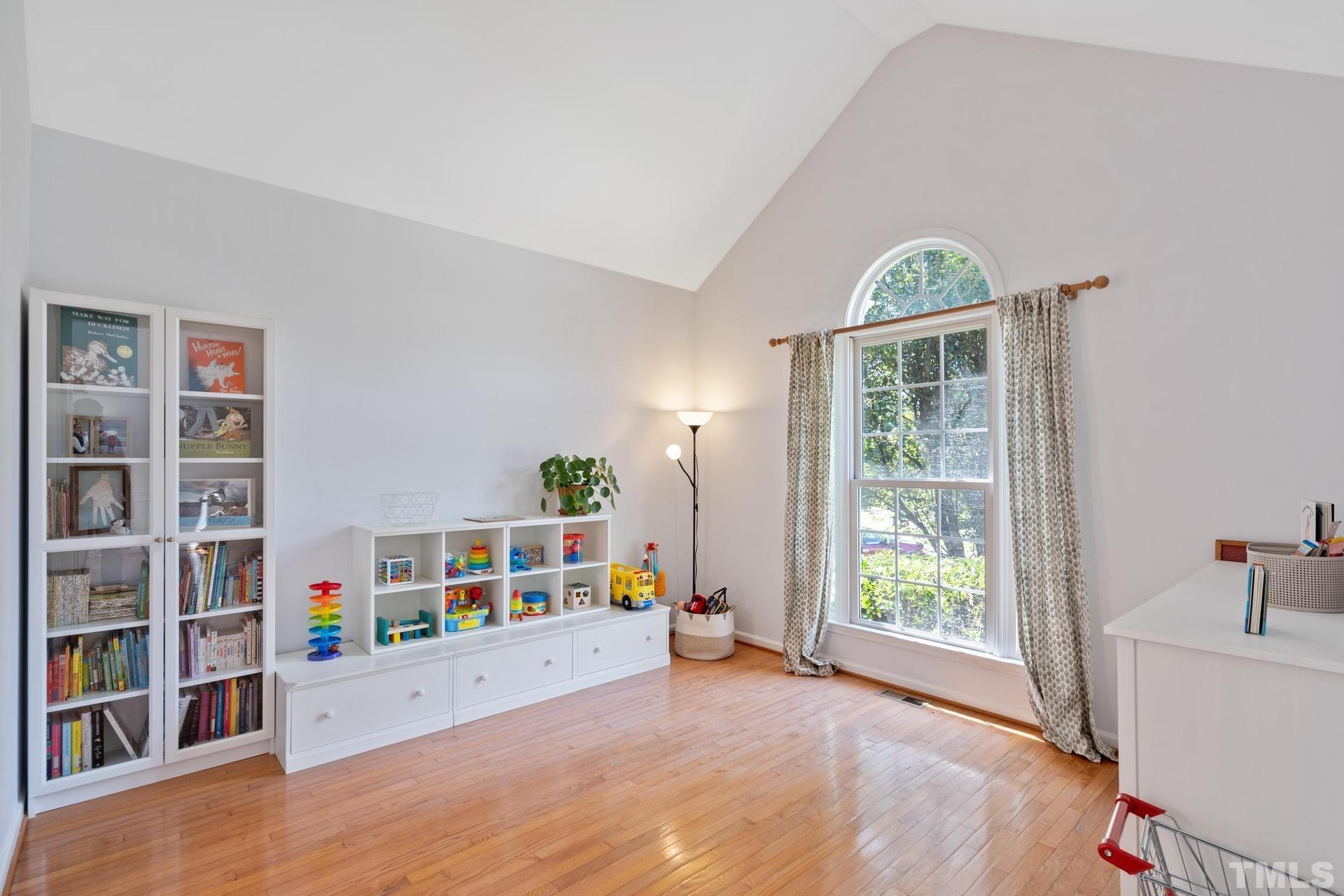 710 Martry Road Durham, NC 27713 - Photo 4 of 33 Gallery Image 4