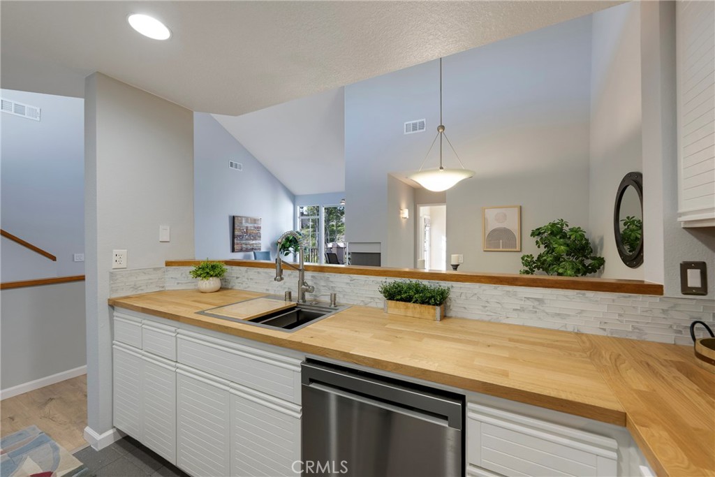 8215 East White Oak Ridge, Unit 105 Orange, CA 92869 - Photo 16 of 56