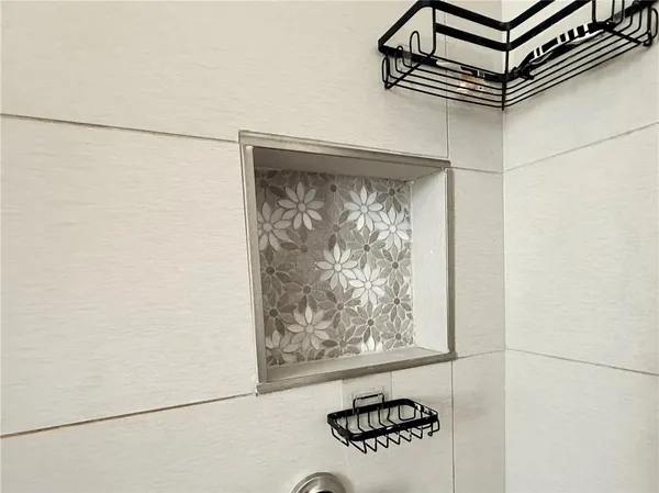 $499,900 | 12 Ln 6, Warwick, RI 02888