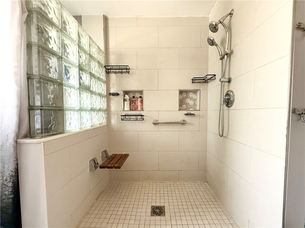 12 Ln 6 Warwick, RI 02888 - Photo 17 of 32