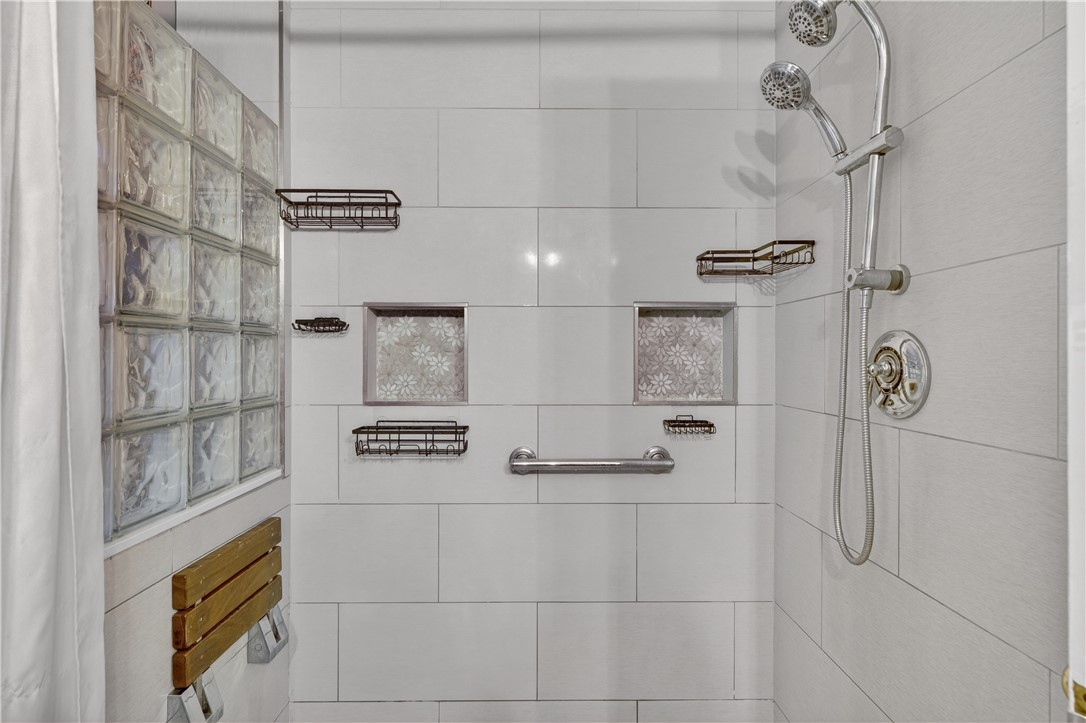 12 Ln 6 Warwick, RI 02888 - Photo 24 of 32