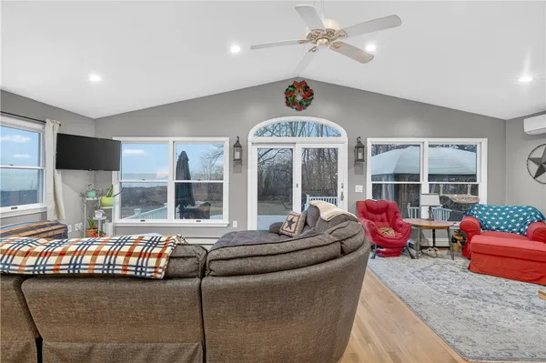 $499,900 | 12 Ln 6, Warwick, RI 02888