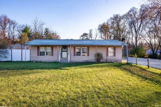 $240,000 | 24840 County Road 6, Elkhart, IN 46514