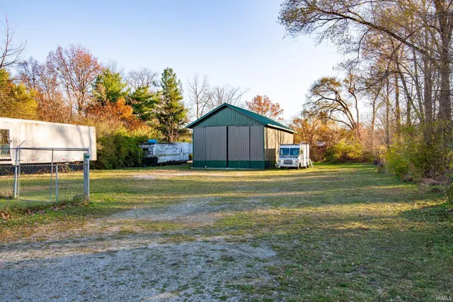 $240,000 | 24840 County Road 6, Elkhart, IN 46514