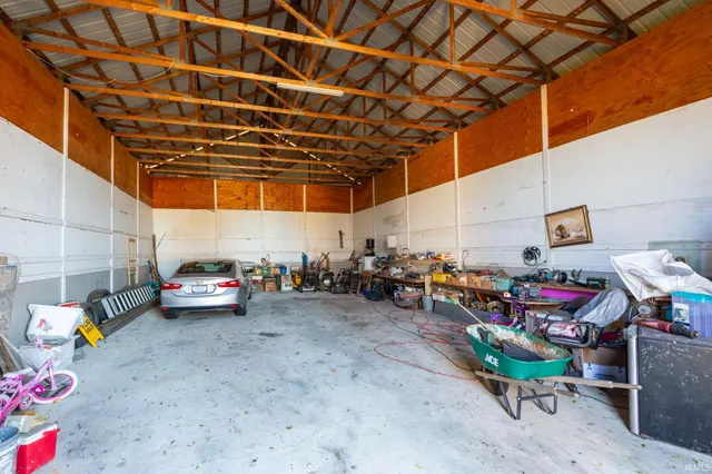 $240,000 | 24840 County Road 6, Elkhart, IN 46514