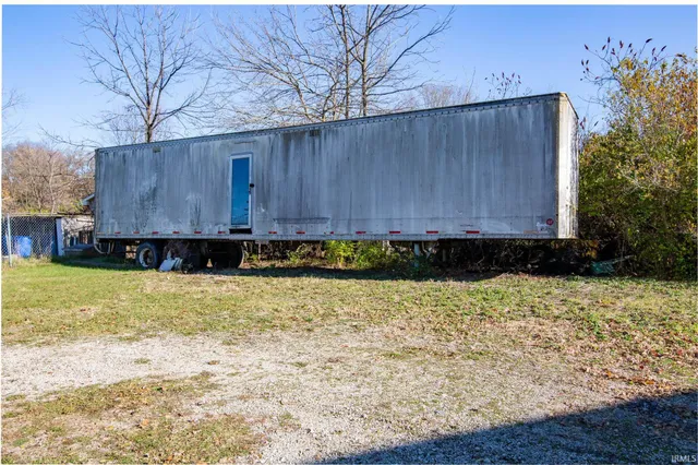 $240,000 | 24840 County Road 6, Elkhart, IN 46514