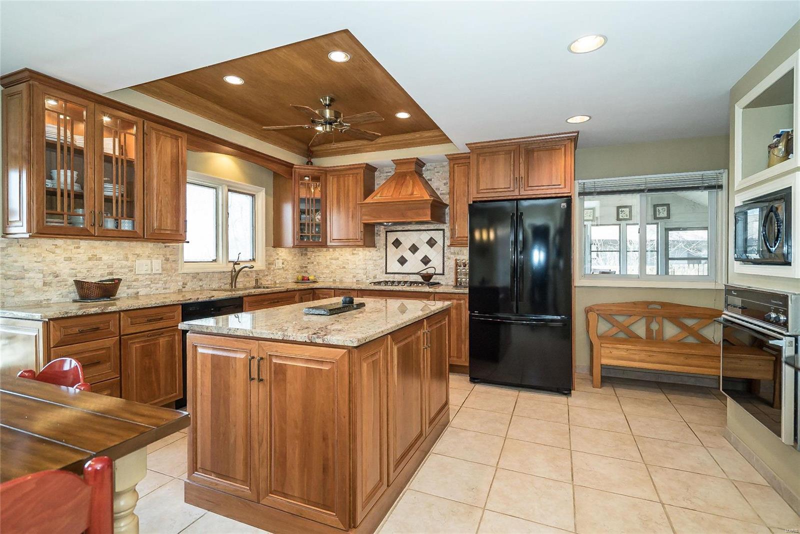 15975 Quiet Oak Road Chesterfield, MO 63017 - Photo 22 of 60 Gallery Image 22