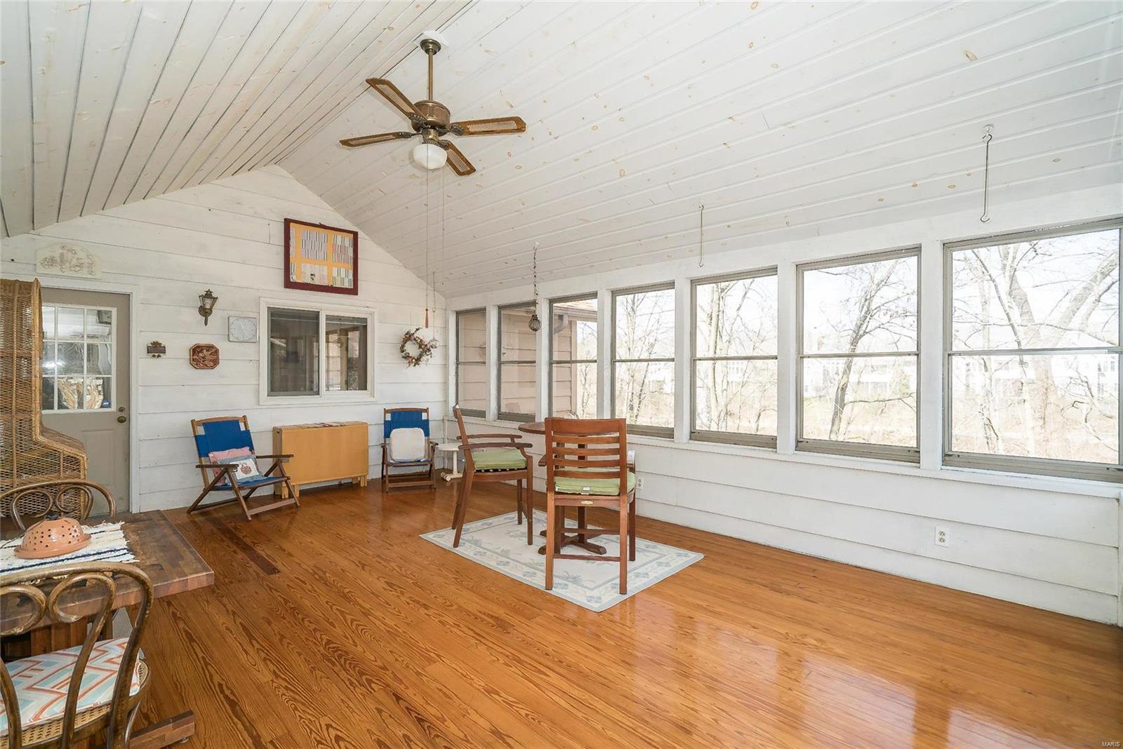 15975 Quiet Oak Road Chesterfield, MO 63017 - Photo 25 of 60 Gallery Image 25