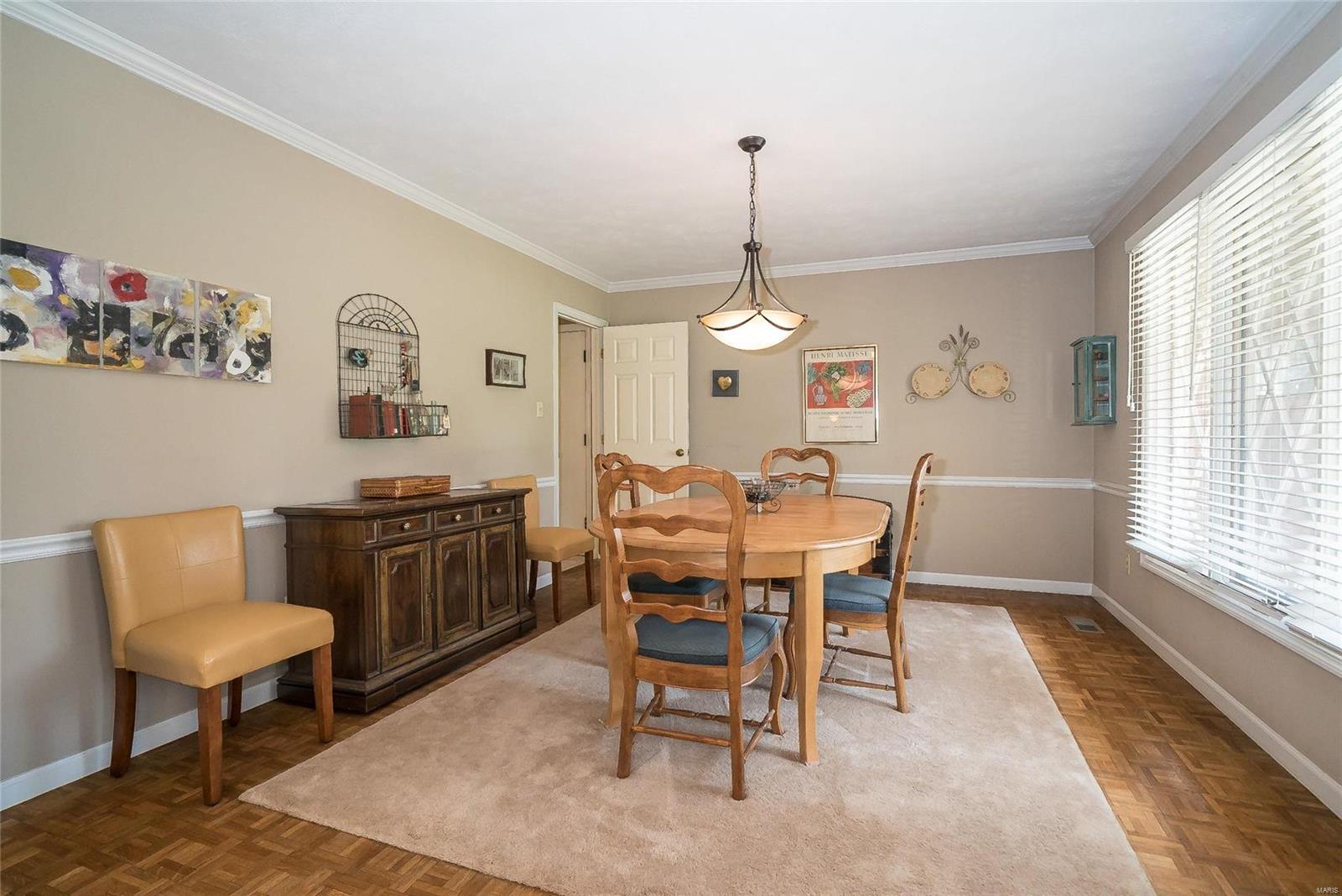 15975 Quiet Oak Road Chesterfield, MO 63017 - Photo 5 of 60 Gallery Image 5