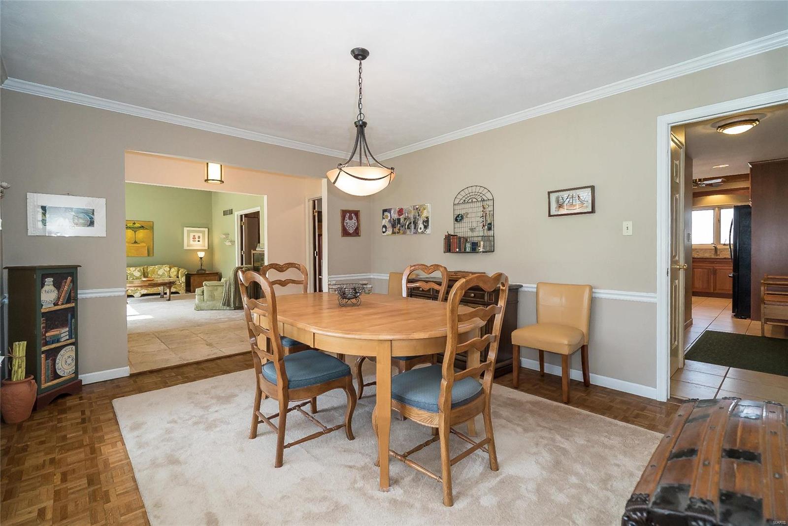 15975 Quiet Oak Road Chesterfield, MO 63017 - Photo 6 of 60 Gallery Image 6