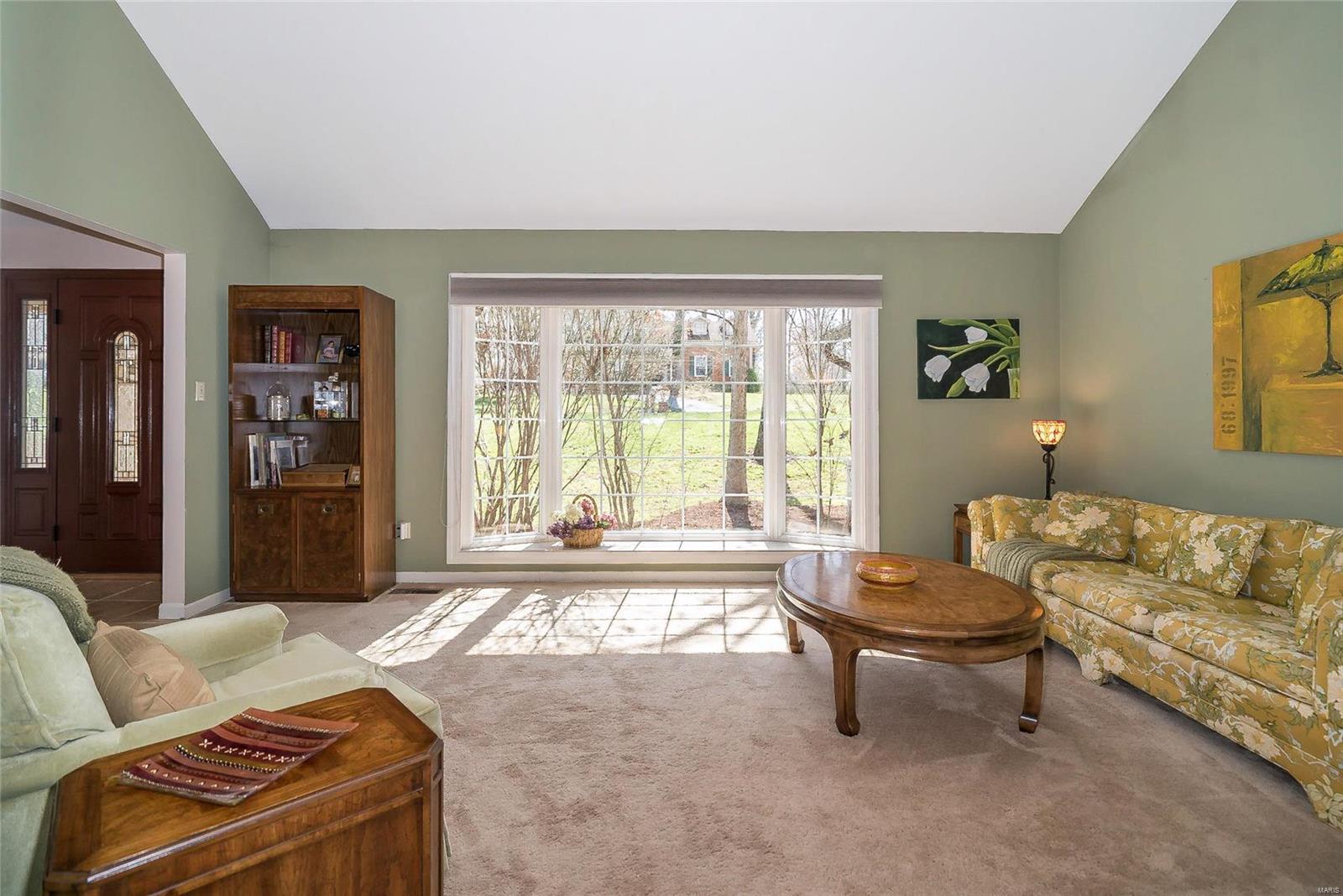 15975 Quiet Oak Road Chesterfield, MO 63017 - Photo 10 of 60 Gallery Image 10