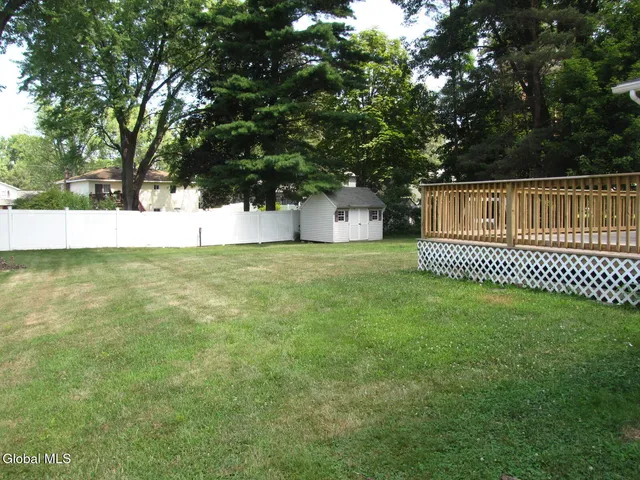 $2,950 | 10 Flicker Drive, Colonie, NY 12110