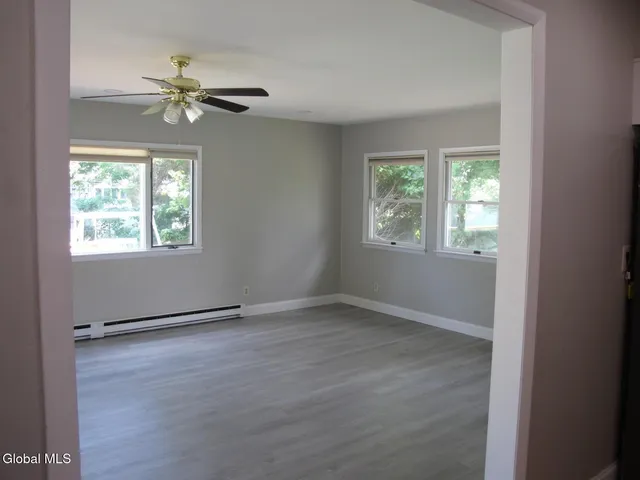 $2,950 | 10 Flicker Drive, Colonie, NY 12110