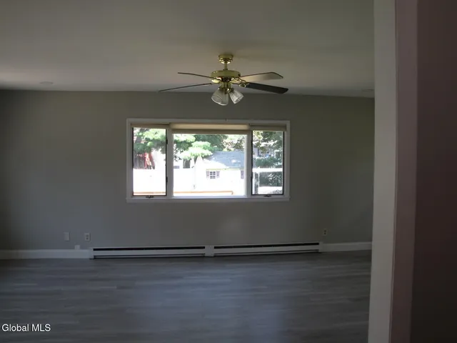 $2,950 | 10 Flicker Drive, Colonie, NY 12110