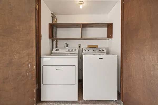 $6,750 | 10614 Fairlane Drive, Houston, TX 77024