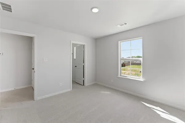 $424,900 | 1237 Sabine River Lane, Springtown, TX 76082