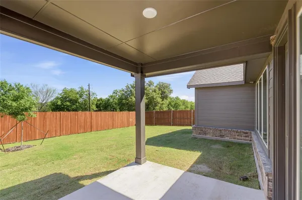 $424,900 | 1237 Sabine River Lane, Springtown, TX 76082