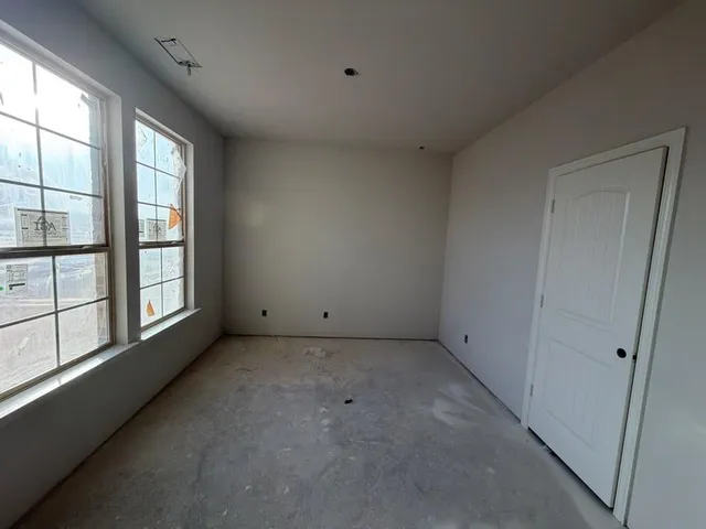 $434,080 | 1237 Sabine River Lane, Springtown, TX 76082