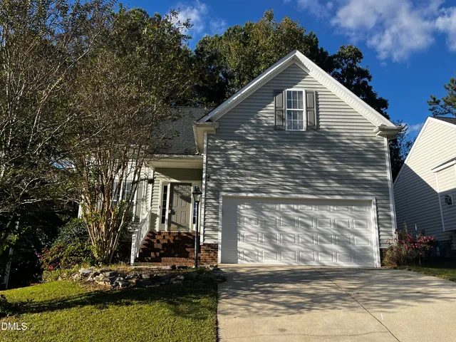 $2,300 | 2816 Rainford Court, Raleigh, NC 27603