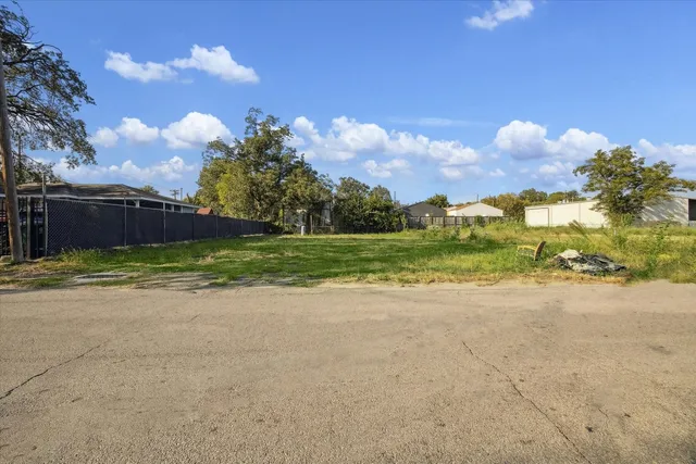 $149,900 | 4836 Creekmont Drive, Houston, TX 77091