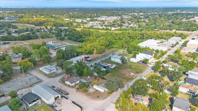 $149,900 | 4836 Creekmont Drive, Houston, TX 77091