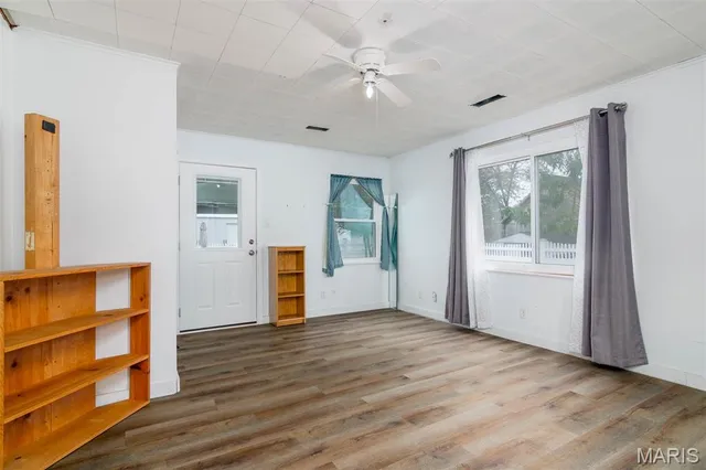 $225,000 | 209 South Railway Street, New Baden, IL 62265