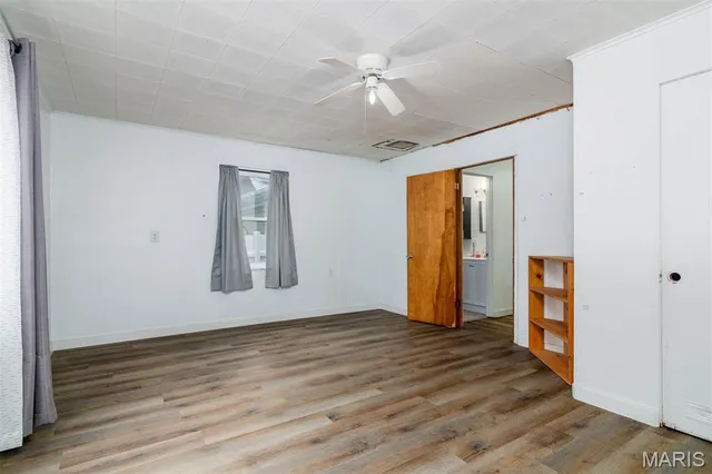 $225,000 | 209 South Railway Street, New Baden, IL 62265