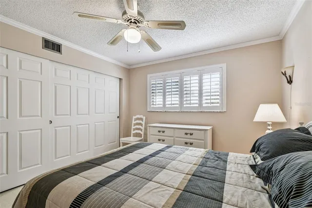 $389,900 | 2170 Americus Boulevard South, Unit 34, Clearwater, FL 33763