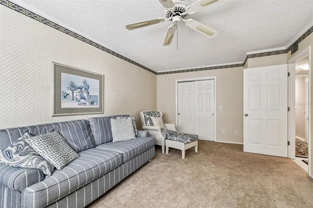 $389,900 | 2170 Americus Boulevard South, Unit 34, Clearwater, FL 33763