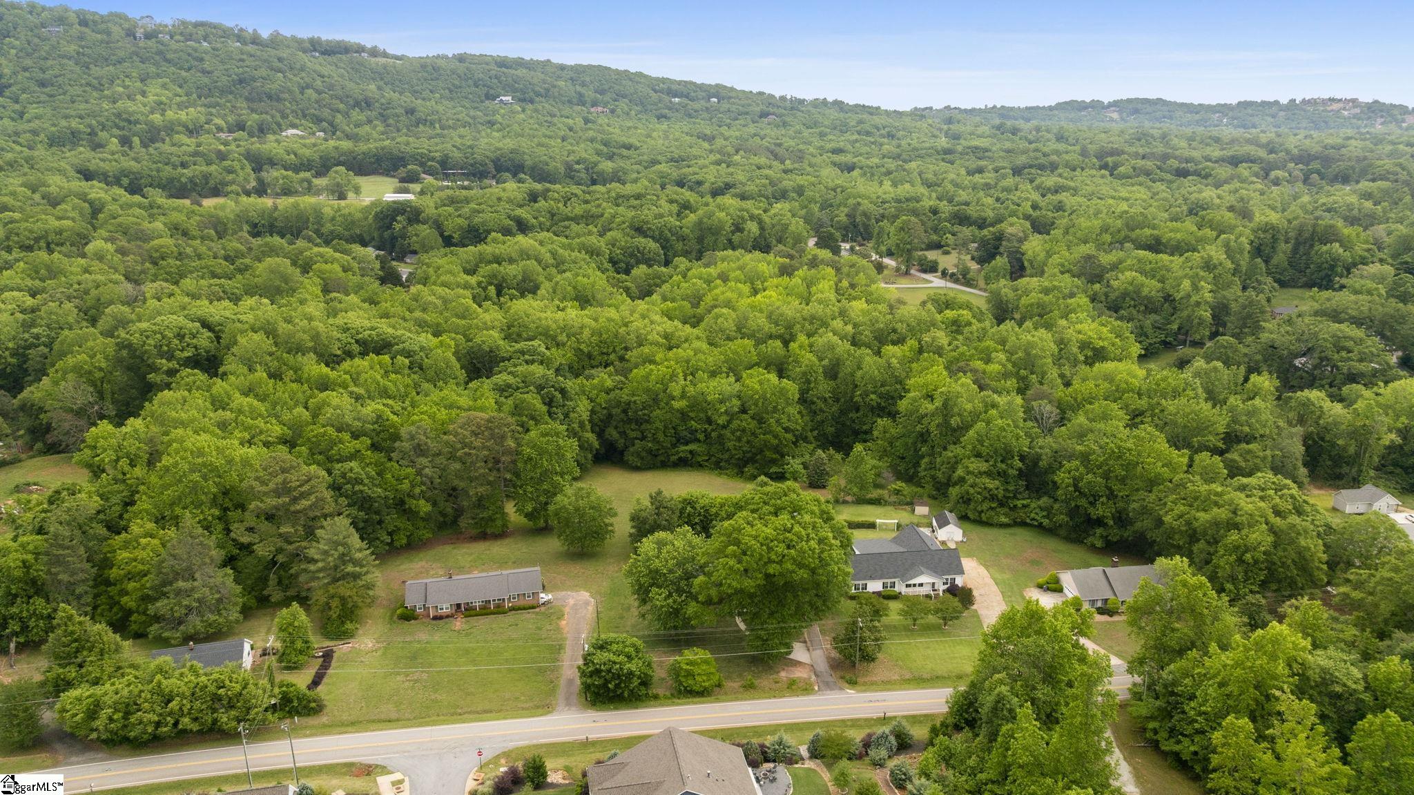 1313 North Parker Road Greenville, SC 29609 - Photo 3 of 48