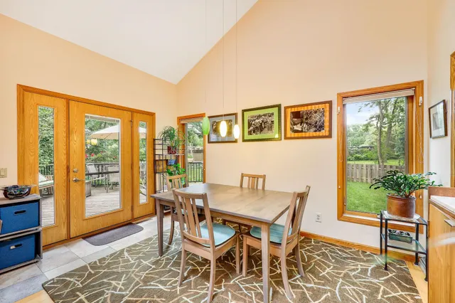 $690,000 | 21 Torrey Pines Court, Madison, WI 53717